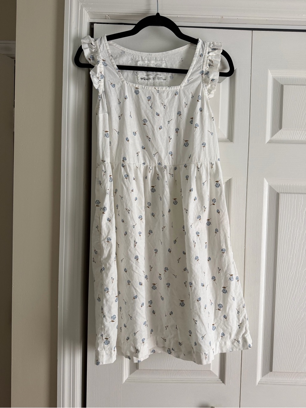NPL Milky White Blue Rose Dress